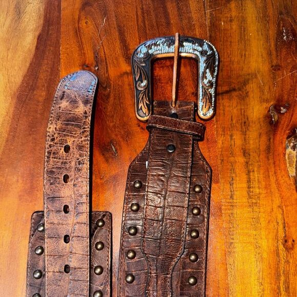 π€ βRoper Western Studded Belt β Tooled Buckle & Wide Statement Style π΅β¨ - Picture 9 of 12